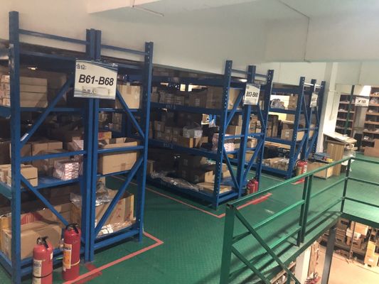 4HK1 Construcción de maquinaria partes del motor Npr75 Isuzu Disco de embrague 5876100801