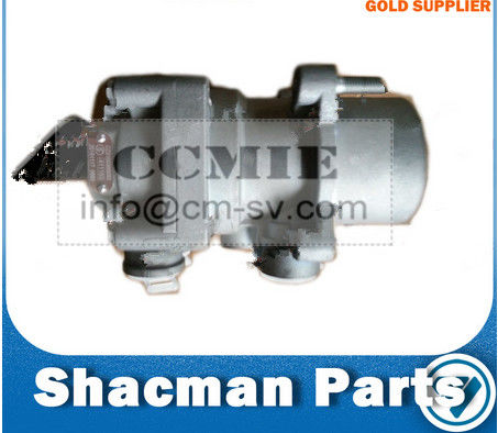 China DZ9100360080 Shacman Brake Valve Parts Auto Air Conditioning Parts factory